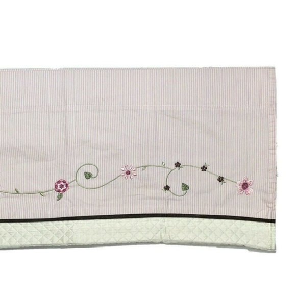 2 Kids Line Luxury Valances Curtains Pink White - Picture 6 of 7